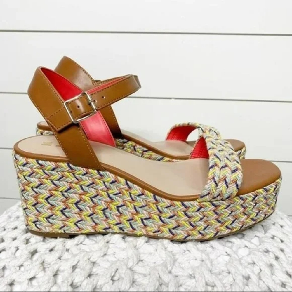 🔥🔥🔥Women's wedges Sandals sz 9.5